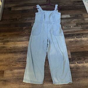 Comfortable casual size M Japna Light Blue Denim Overalls